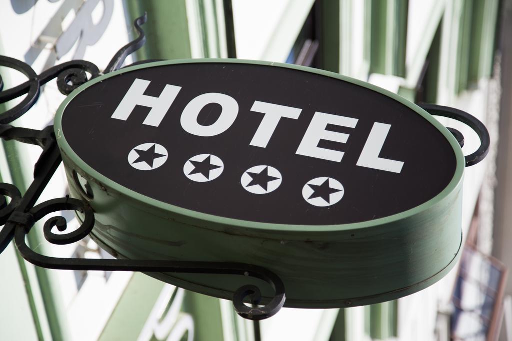 Hotel Vacek Pod Věží Hradec Králové Exterior foto
