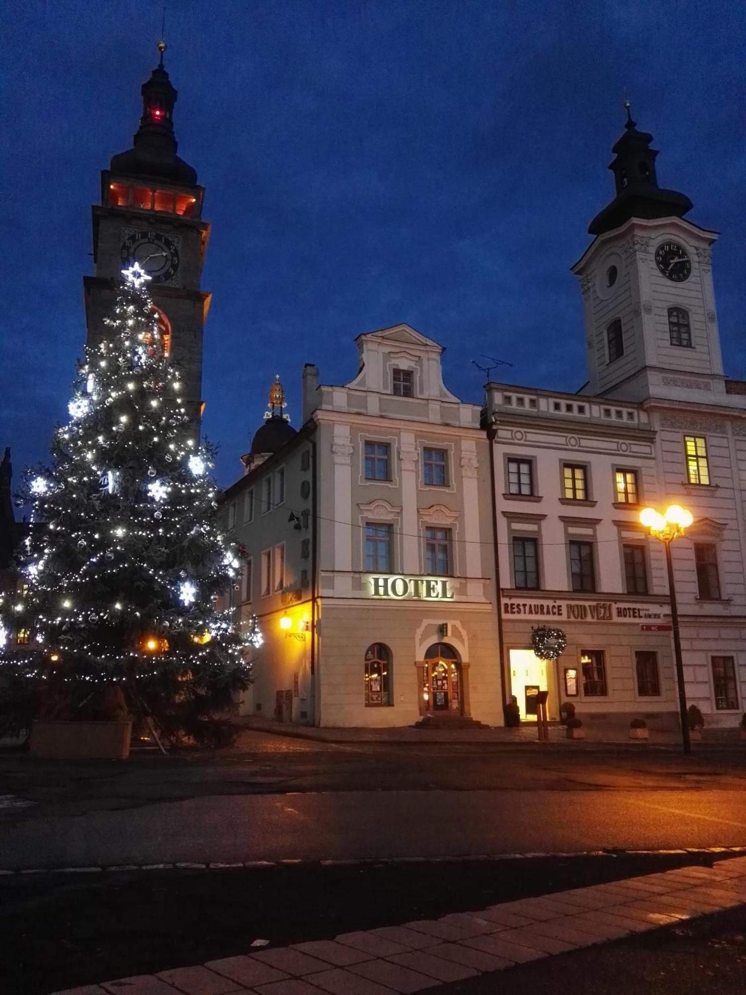 Hotel Vacek Pod Věží Hradec Králové Exterior foto